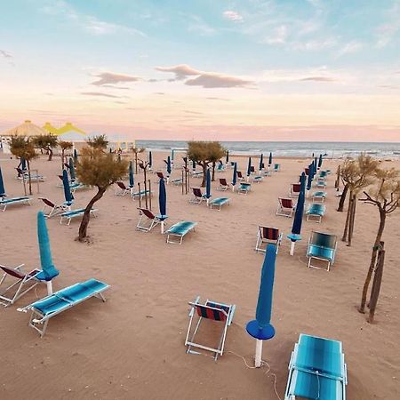 Hotel Fenix Cavallino-Treporti Εξωτερικό φωτογραφία